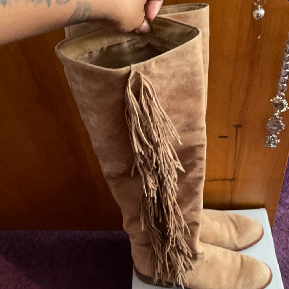 tall boot - Picture 2 of 6